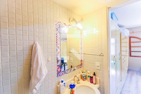 Casa à venda com 106m², 3 quartos e 2 vagasBanheiro Suíte