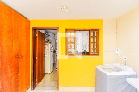 Casa à venda com 106m², 3 quartos e 2 vagasÁrea de Serviço