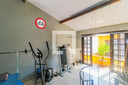 Casa à venda com 106m², 3 quartos e 2 vagasSalão