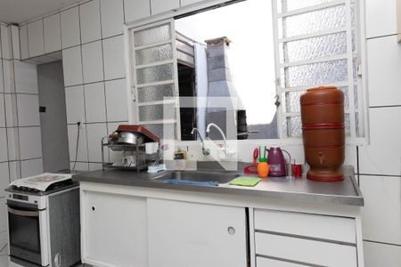 Casa à venda com 250m², 4 quartos e 2 vagas Casa à venda com 250m², 4 quartos e 2 vagasCozinha