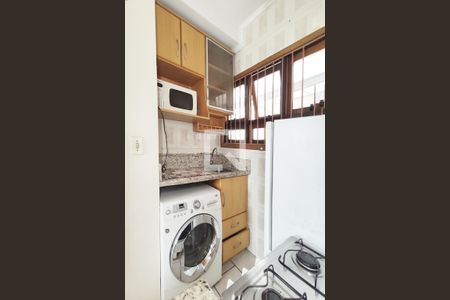 Apartamento para alugar com 60m², 2 quartos e sem vaga Apartamento para alugar com 60m², 2 quartos e sem vagaCozinha e Área de serviço