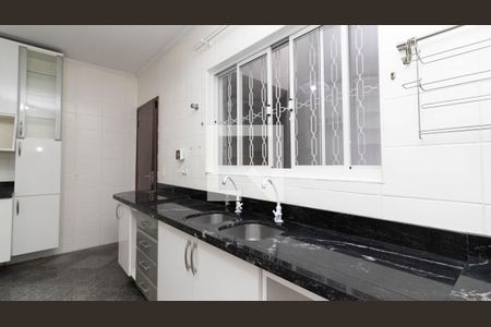 Casa à venda com 120m², 3 quartos e 3 vagasCozinha