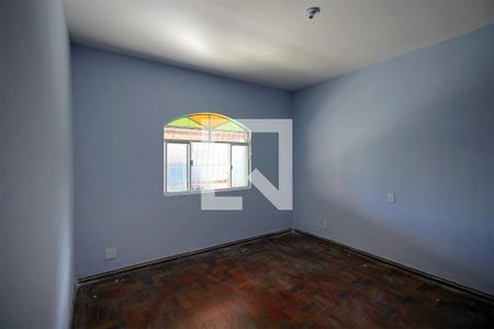 Casa à venda com 360m², 4 quartos e 2 vagasSuite