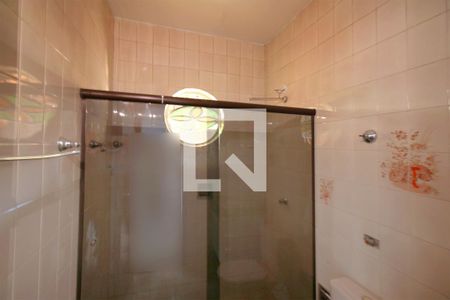 Casa à venda com 360m², 4 quartos e 2 vagasBanheiro