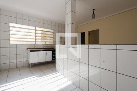 Casa à venda com 70m², 1 quarto e 1 vaga Casa à venda com 70m², 1 quarto e 1 vagaCozinha