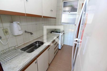 Apartamento à venda com 68m², 2 quartos e 1 vaga
