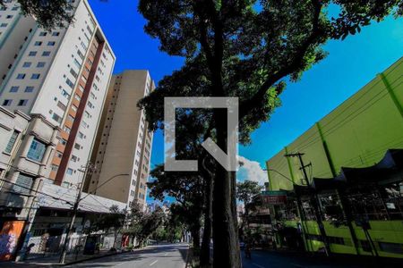 Apartamento à venda com 68m², 2 quartos e 1 vaga