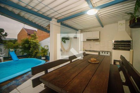 Casa à venda com 178m², 4 quartos e 2 vagas Casa à venda com 178m², 4 quartos e 2 vagasÁrea de lazer