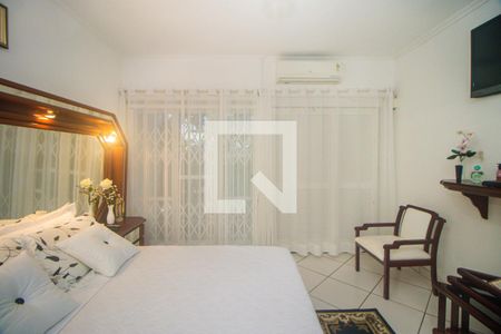 Casa à venda com 178m², 4 quartos e 2 vagas Casa à venda com 178m², 4 quartos e 2 vagasSuíte