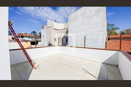 Casa à venda com 246m², 3 quartos e 4 vagasCobertura