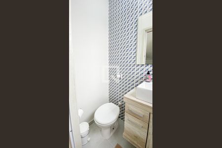 Casa à venda com 246m², 3 quartos e 4 vagasLavabo