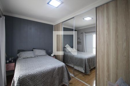 Casa à venda com 175m², 3 quartos e 4 vagasSuíte 2