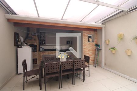 Casa à venda com 175m², 3 quartos e 4 vagasChurrasqueira - lavanderia