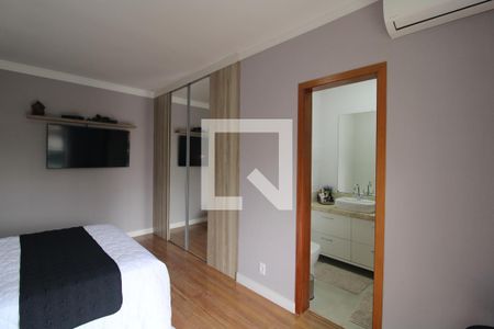 Casa à venda com 175m², 3 quartos e 4 vagasSuíte 3