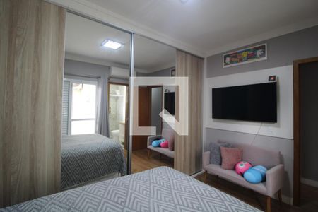 Casa à venda com 175m², 3 quartos e 4 vagasSuíte 2