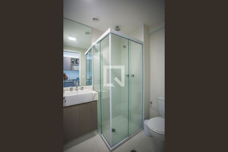 Banheiro de kitnet/studio para alugar com 1 quarto, 26m² em Vila Clementino, São Paulo