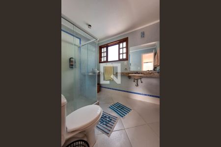 Casa à venda com 300m², 3 quartos e 4 vagas Casa à venda com 300m², 3 quartos e 4 vagasBanheiro da Suíte 2