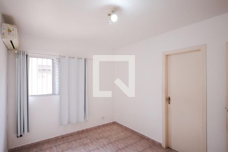 Suíte de casa para alugar com 3 quartos, 150m² em Cursino, São Paulo