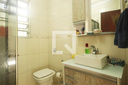 Casa à venda com 240m², 2 quartos e 2 vagasBanheiro Social