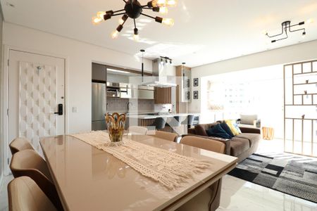 Sala de Jantar de apartamento para alugar com 2 quartos, 80m² em Água Branca, São Paulo