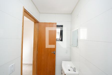 Apartamento à venda com 44m², 2 quartos e sem vaga Apartamento à venda com 44m², 2 quartos e sem vagaBanheiro