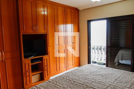 Apartamento à venda com 194m², 4 quartos e 3 vagas Apartamento à venda com 194m², 4 quartos e 3 vagasQuarto 3 - Suíte