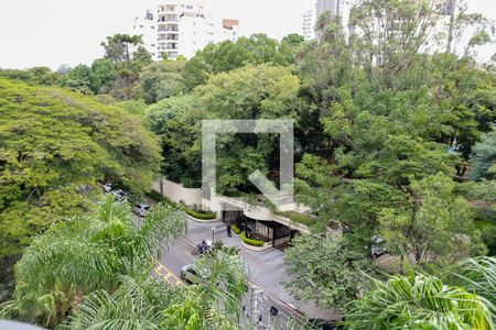 Apartamento à venda com 194m², 4 quartos e 3 vagas Apartamento à venda com 194m², 4 quartos e 3 vagasVista da Sacada