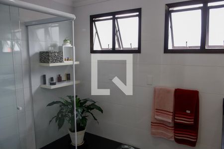 Apartamento à venda com 194m², 4 quartos e 3 vagas Apartamento à venda com 194m², 4 quartos e 3 vagasBanheiro da Suíte 3