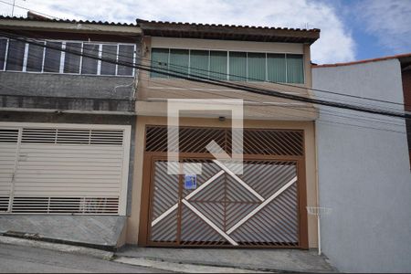 Casa à venda com 120m², 3 quartos e 1 vagaFachada