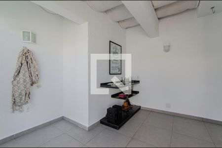 Apartamento à venda com 246m², 3 quartos e 2 vagas Apartamento à venda com 246m², 3 quartos e 2 vagasCobertura
