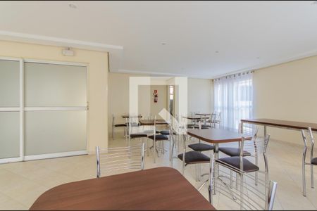 Apartamento à venda com 246m², 3 quartos e 2 vagas Apartamento à venda com 246m², 3 quartos e 2 vagasÁrea comum - Salão de festas