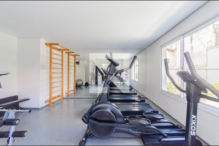 Apartamento à venda com 246m², 3 quartos e 2 vagas Apartamento à venda com 246m², 3 quartos e 2 vagasÁrea comum - Academia