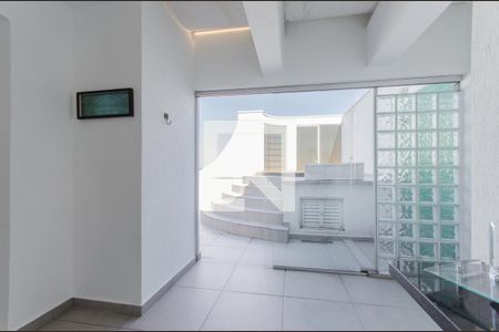 Apartamento à venda com 246m², 3 quartos e 2 vagas Apartamento à venda com 246m², 3 quartos e 2 vagasCobertura