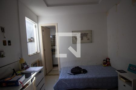 Casa de condomínio para alugar com 250m², 4 quartos e 2 vagas Casa de condomínio para alugar com 250m², 4 quartos e 2 vagasSuíte 4