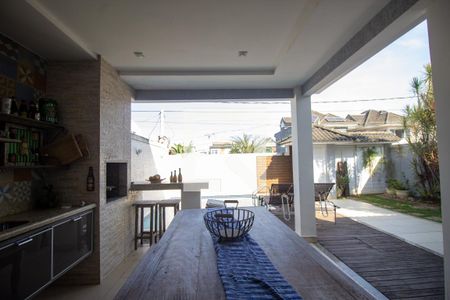 Casa de condomínio para alugar com 250m², 4 quartos e 2 vagas Casa de condomínio para alugar com 250m², 4 quartos e 2 vagasÁrea Gourmet