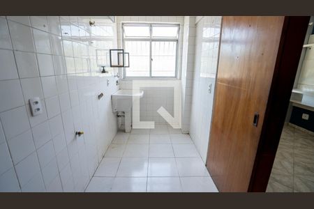 Apartamento à venda com 65m², 2 quartos e 2 vagas Apartamento à venda com 65m², 2 quartos e 2 vagasÁrea de Serviço