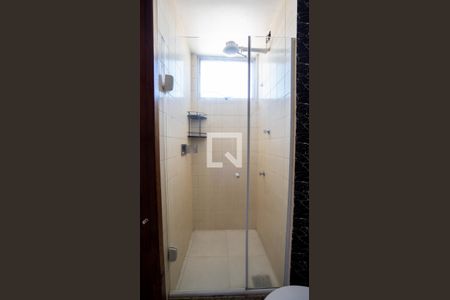 Apartamento à venda com 65m², 2 quartos e 2 vagas Apartamento à venda com 65m², 2 quartos e 2 vagasBanheiro