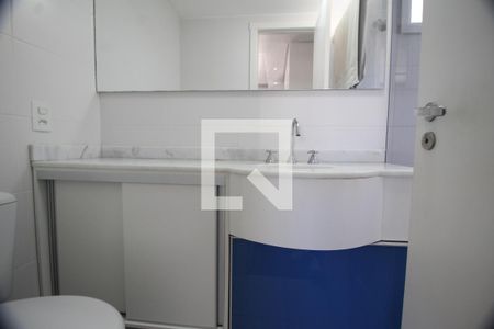 Apartamento à venda com 76m², 2 quartos e 1 vagaBanheiro da Suíte
