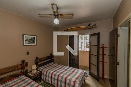 Casa à venda com 278m², 4 quartos e 4 vagas Casa à venda com 278m², 4 quartos e 4 vagasQuarto 1