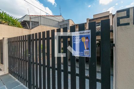 Casa à venda com 278m², 4 quartos e 4 vagas Casa à venda com 278m², 4 quartos e 4 vagasPlaca