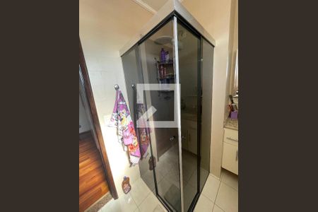 Casa à venda com 130m², 4 quartos e 3 vagas Casa à venda com 130m², 4 quartos e 3 vagasBanheiro da Suíte 1