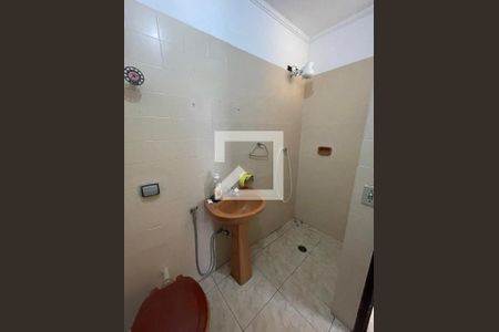 Casa à venda com 130m², 4 quartos e 3 vagas Casa à venda com 130m², 4 quartos e 3 vagasBanheiro da Suíte 2