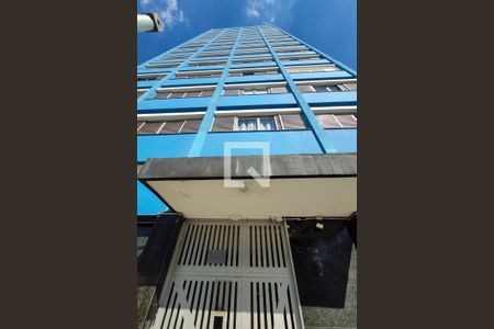 Studio à venda com 40m², 1 quarto e sem vaga Studio à venda com 40m², 1 quarto e sem vagaFachada