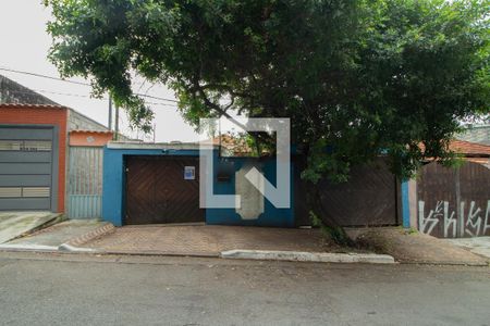 Casa à venda com 320m², 2 quartos e 2 vagasFachada