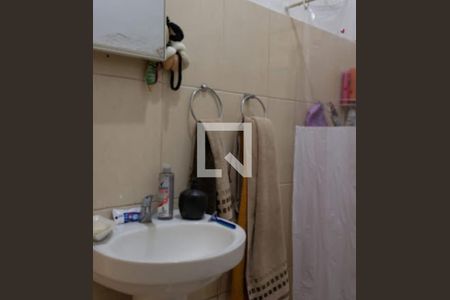 Casa de condomínio à venda com 152m², 3 quartos e 2 vagasPrimeiro andar - Banheiro Social