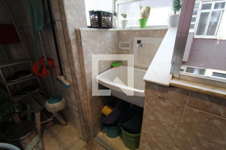 Apartamento à venda com 58m², 3 quartos e 1 vagaÁrea de serviço