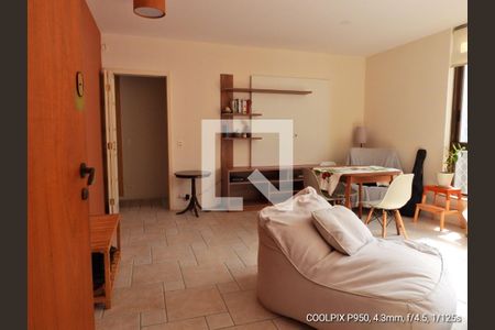 Sala de apartamento para alugar com 2 quartos, 100m² em Jardim Europa, São Paulo