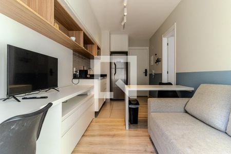 Sala e Cozinha de kitnet/studio à venda com 1 quarto, 28m² em República, São Paulo
