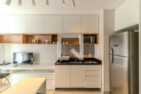 Sala e Cozinha de kitnet/studio à venda com 1 quarto, 28m² em República, São Paulo