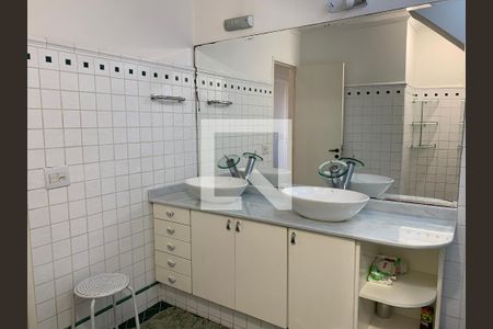 Apartamento à venda com 86m², 3 quartos e 2 vagas Apartamento à venda com 86m², 3 quartos e 2 vagasBanheiro